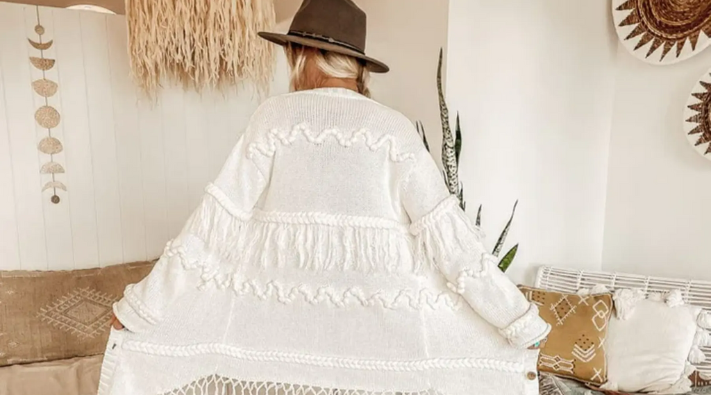 Mix and Match: The Art of Layering in Bohemian Fashion