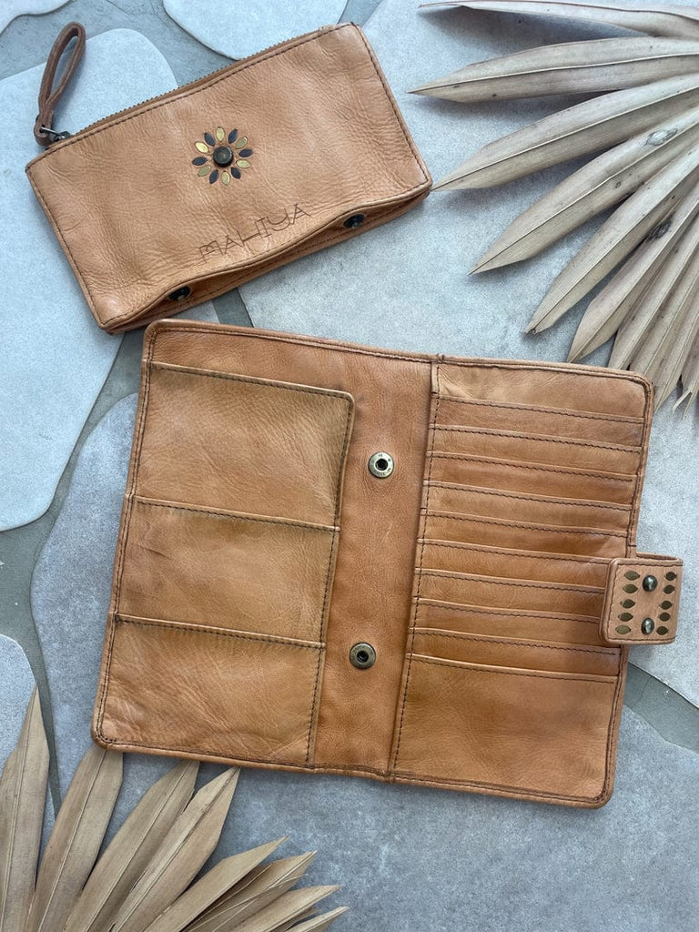 Mahiya Wallets & Clutches Catalina Purse