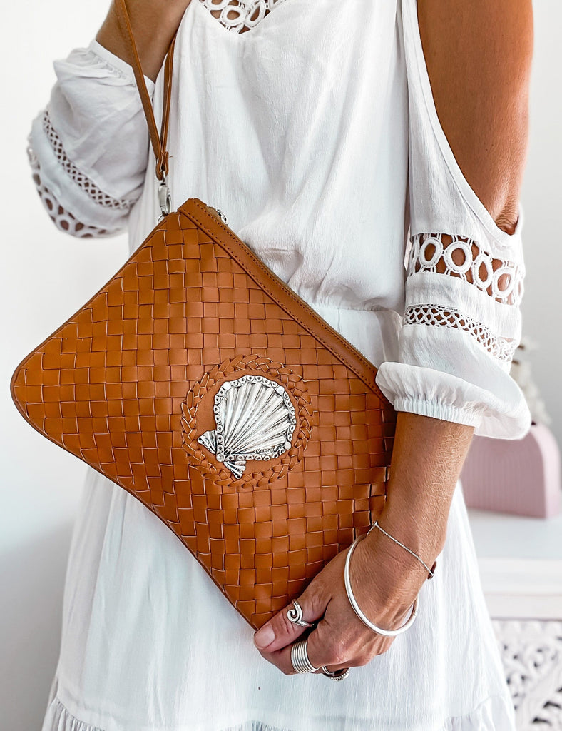 Mahiya Wallets & Clutches Mermaid Shell Clutch