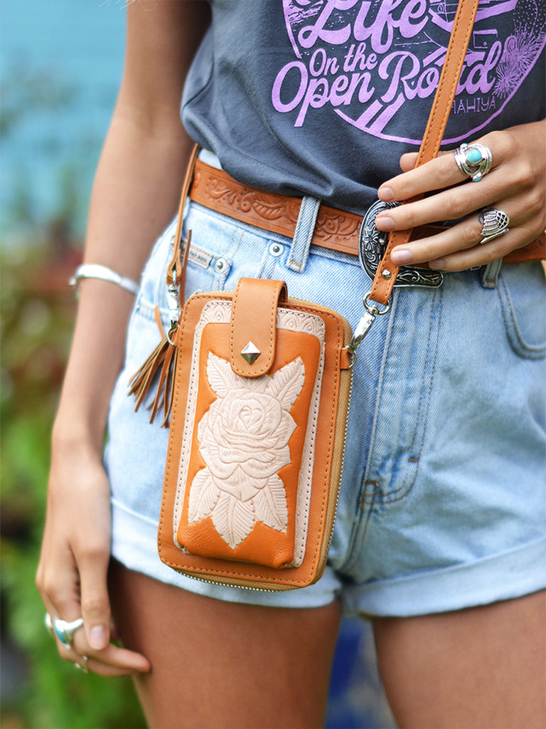 Mahiya Leather Bags Folk Festival Pouch - Tan