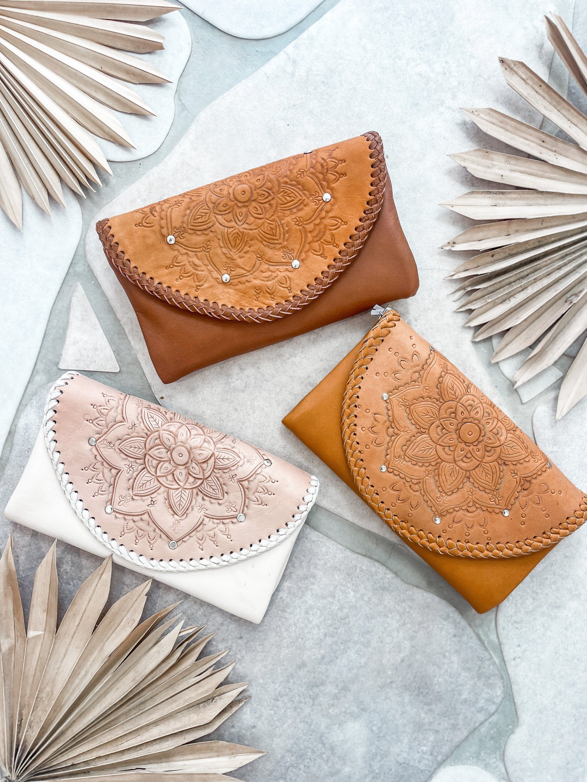 MAHIYAマヒヤ レザー長財布 ハンドメイド MAHIYAマヒヤ レザー長財布