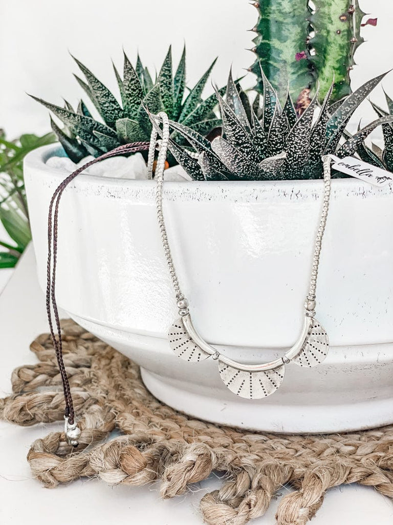 Embella Jewellery Pippies beach Necklace