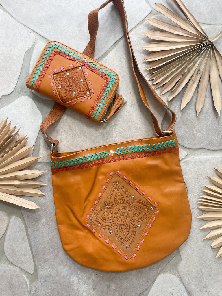 Mahiya Matching Sets Capsize Bag & Gypset Wallet Set (Fringe Free) - Tan