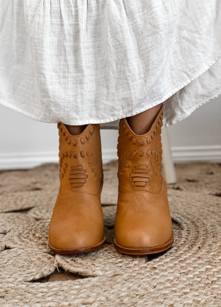 Lonestar Leather Boots | SHOP Mahiya