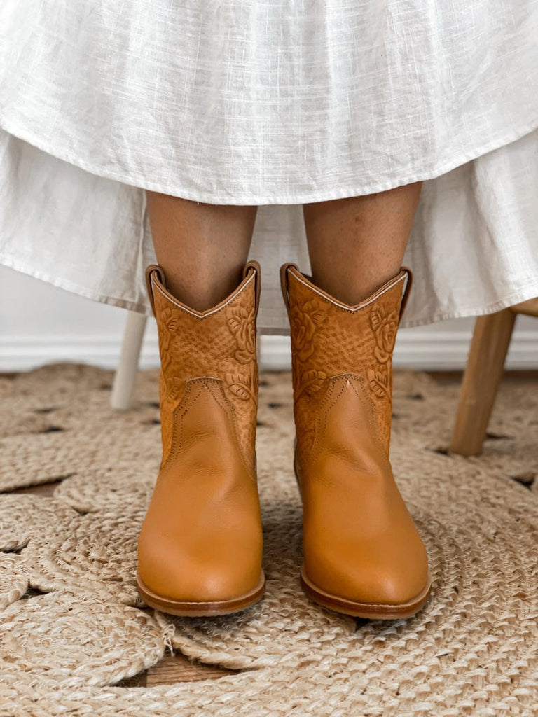 Mahiya Footwear Lonestar Leather Boots - Tan